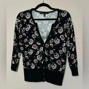 White House‎ Black Market Cardigan Size Small